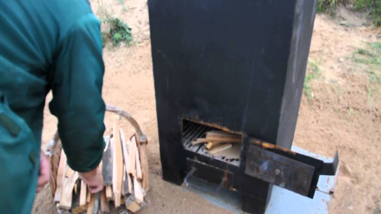 Печка для сжигания. Садовая печь для веток. Печка для сжигания листвы.